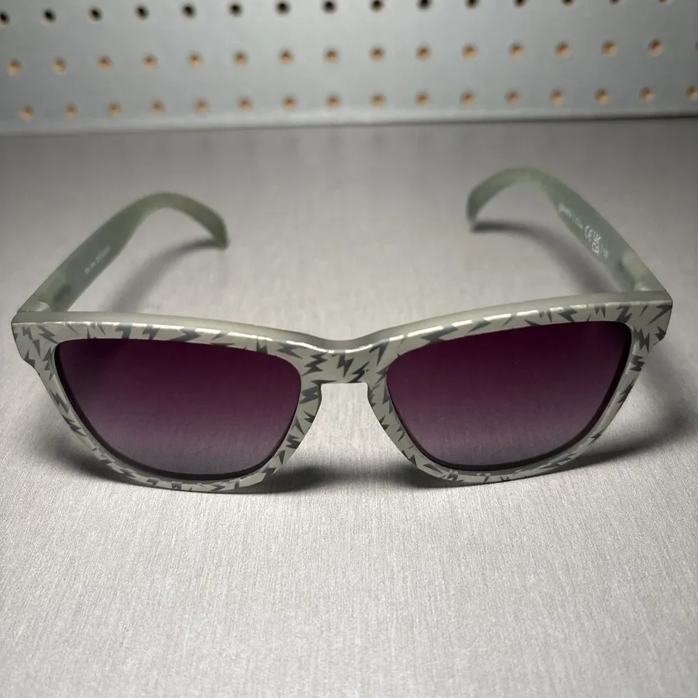 Goodr OG Sunglasses We Are SHOCKED Silver Gray Running No Slip Square Polarized